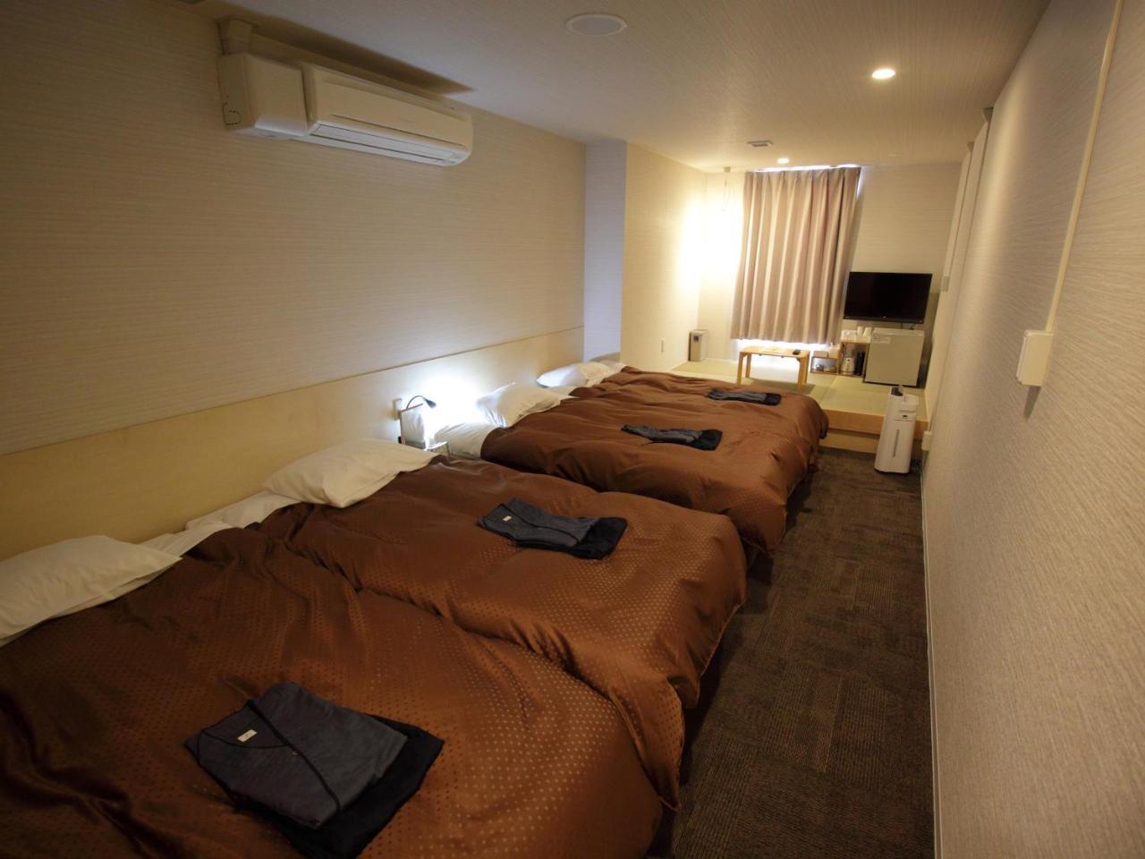 Takamatsu Century Hotel Esterno foto